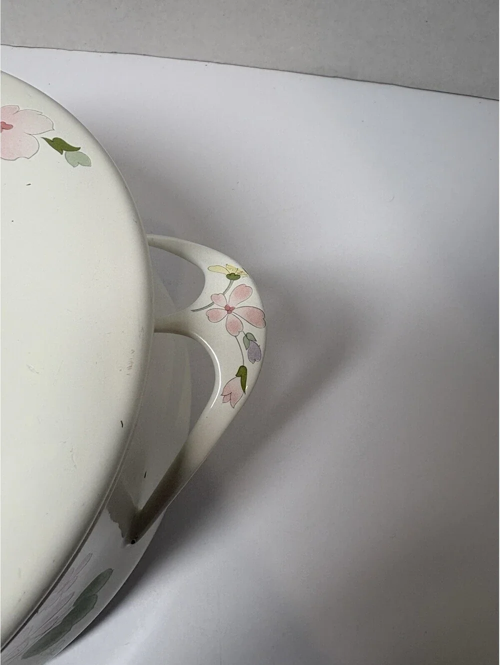 Kobe Cookware Japan Enamel Floral 3 QT Casserole Dish with Lid Vintage